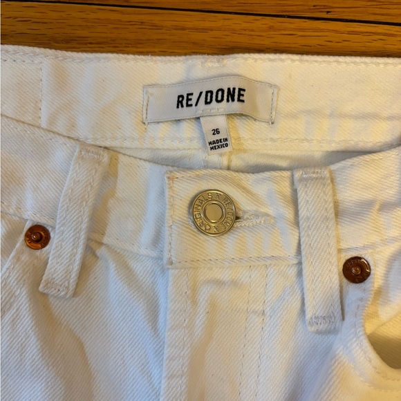 RE/DONE High-Rise Stove Pipe Raw-Edge Cropped Jean, White - Picture 8 of 8